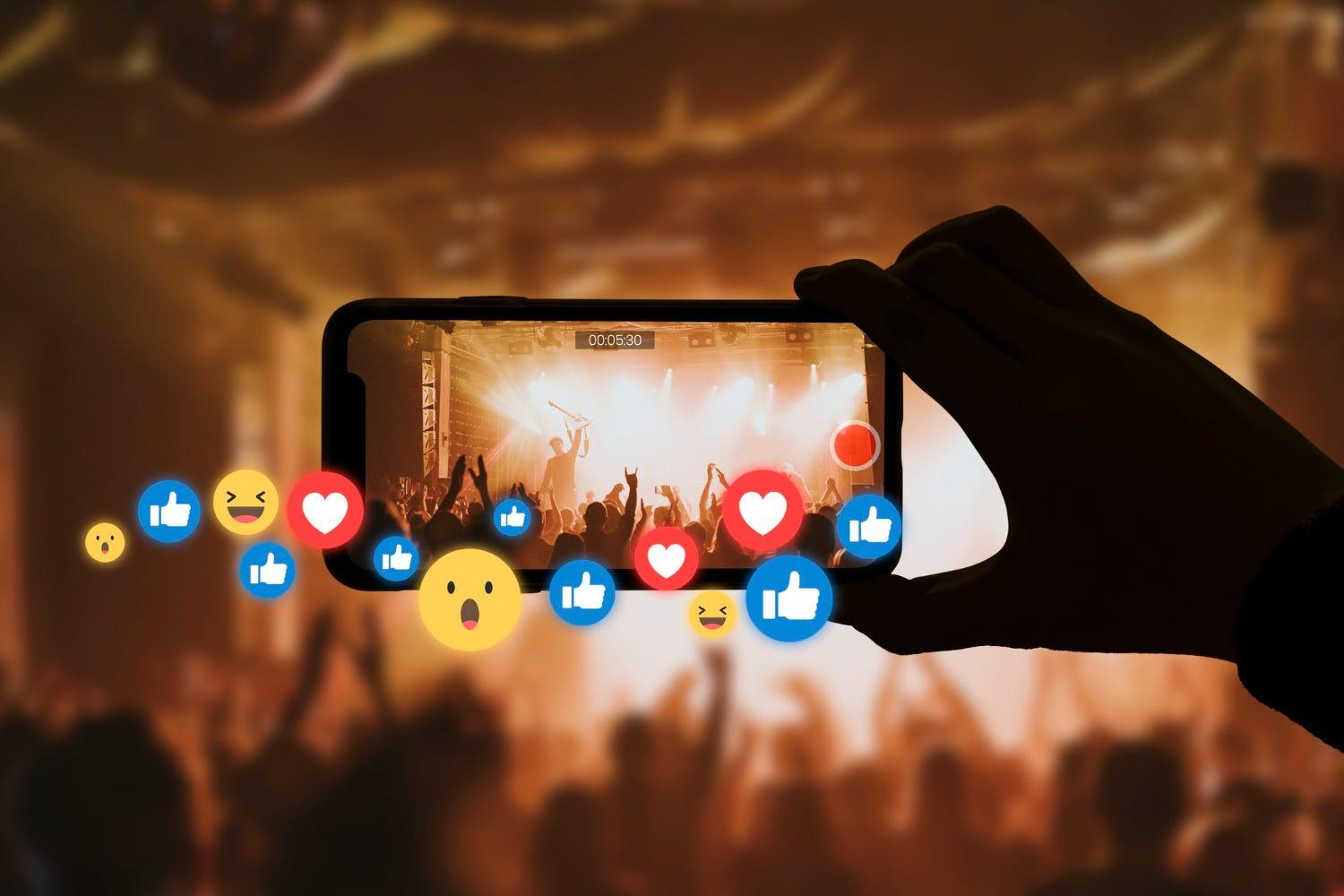 Emoji Culture, Digital Expression and the Entertainment Habits of Modern Online Users 1 1 3